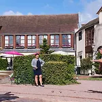 Szálloda Le Manoir De 4*