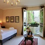 Le Manoir De