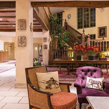 Le Manoir De Hotel 4*