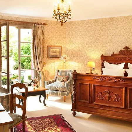 Hotel Le Manoir De Gressy