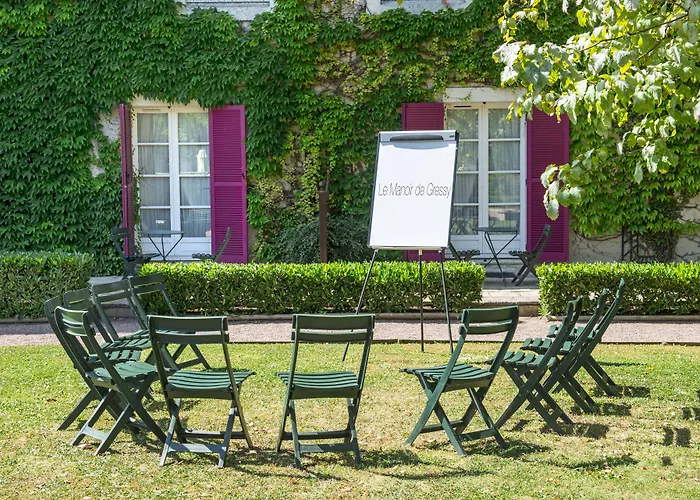 Le Manoir De Hotel Gressy