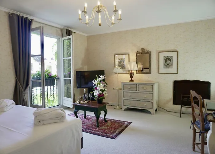 Le Manoir De 4* Gressy